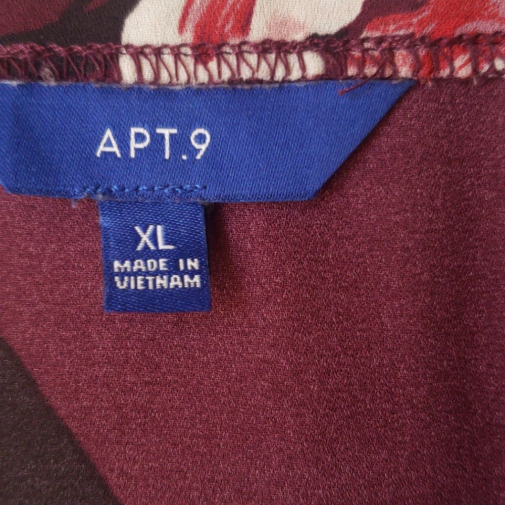 APT.9 MAROON FLORAL LONG SLEEVE BLOUSE - Picture 2 of 5